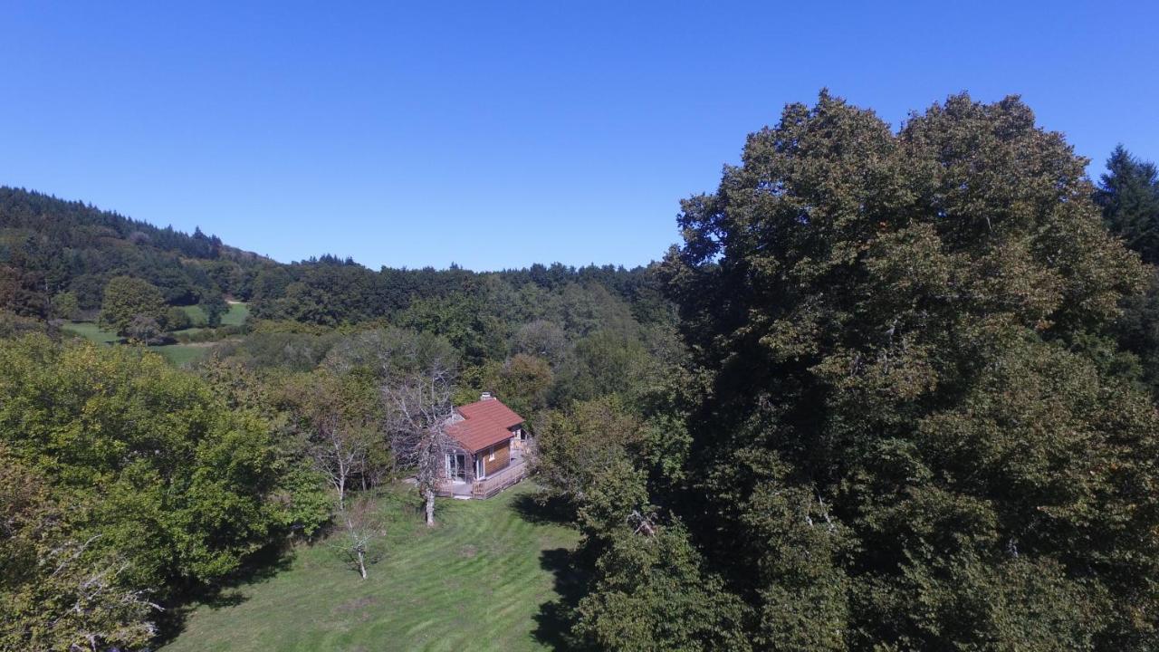 Petite Maison Conjat Saint-Julien-le-Petit エクステリア 写真